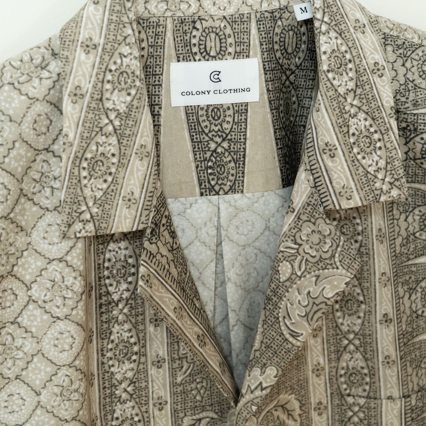 COLONY CLOTHING × Peter Lee / オープンカラーシャツ バティック/ CC2501-SH01-01