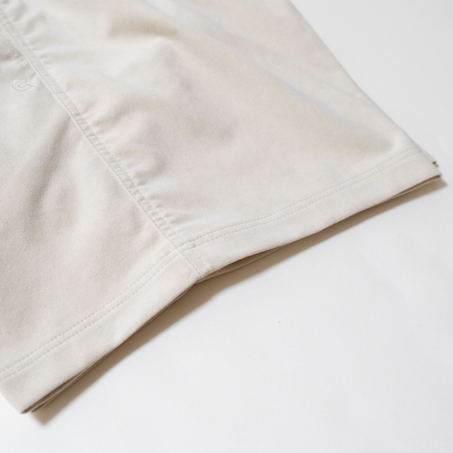 COLONY CLOTHING / Ultrasuede® NEW プールサイドショーツ / CC2601-PT04-01